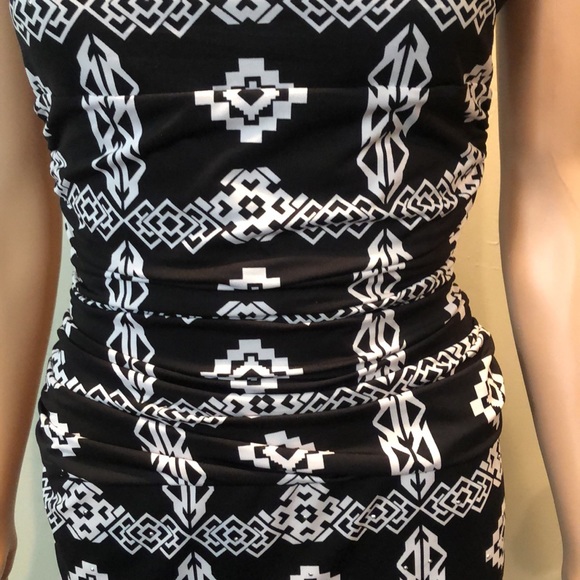 I N C black & white print dress. Size S - Picture 4 of 6
